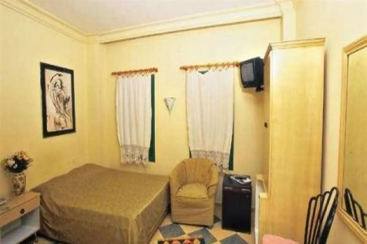 ***  Kaleici Pera Palace Hotel Antalya Türkiye